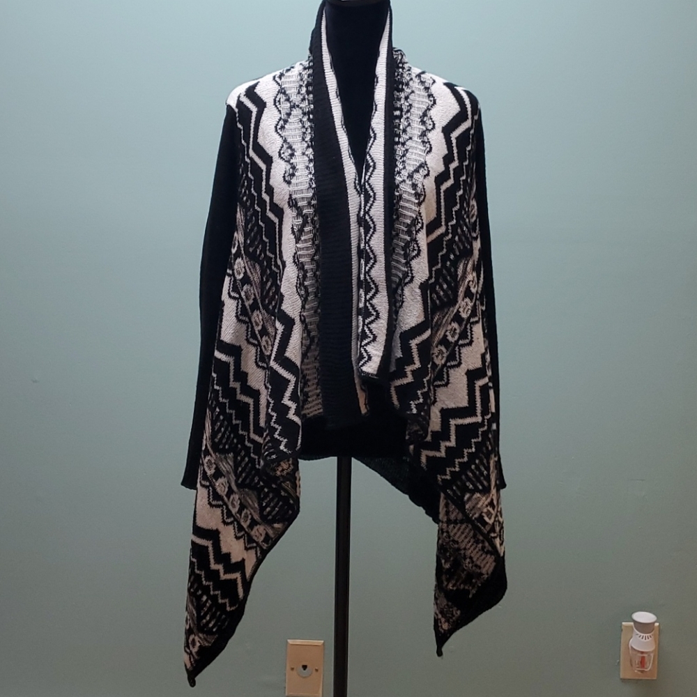 Cardigan - Picture 2 of 3
